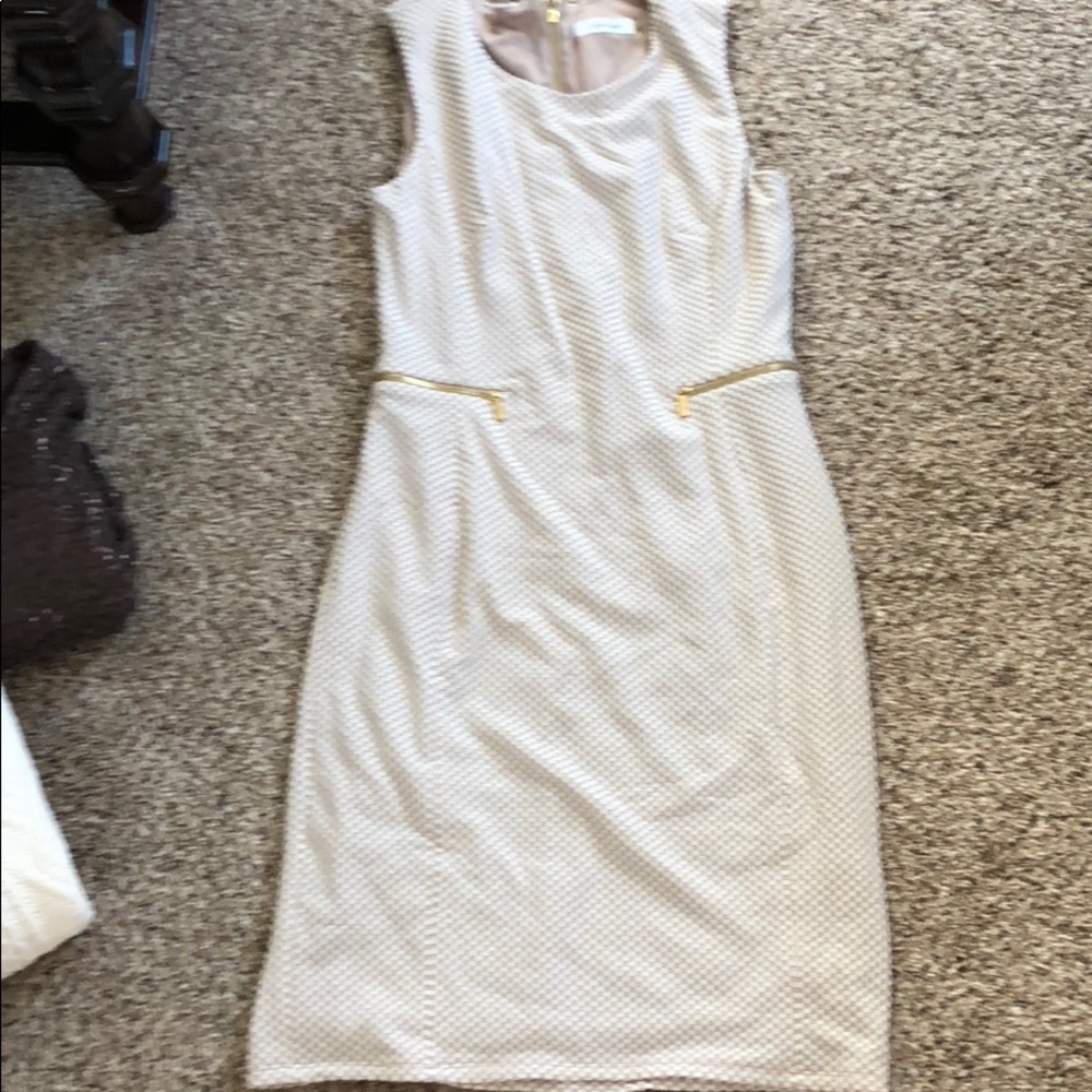 Calvin Klein like new polka dot dress